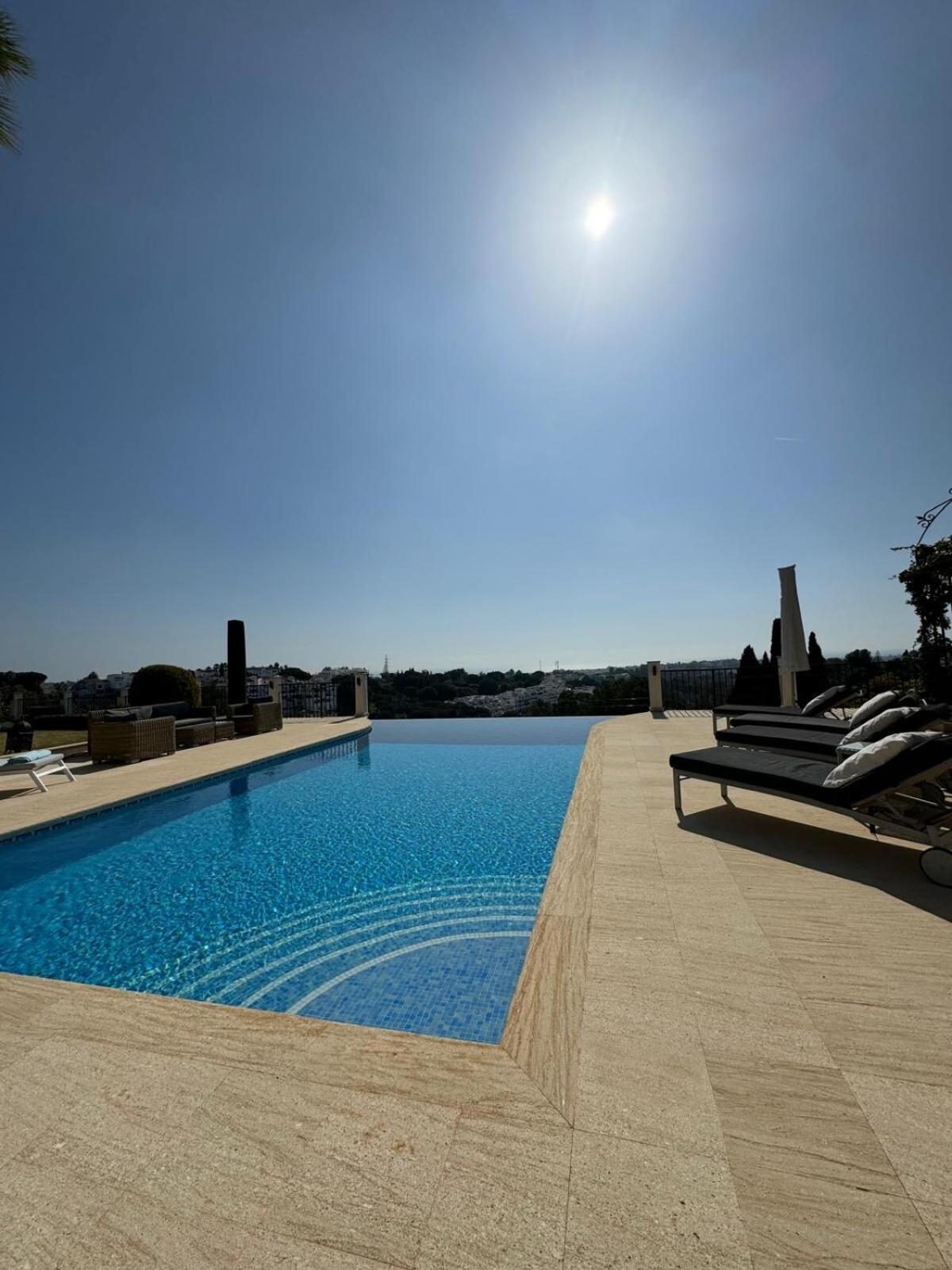 El Herrojo Luxe Retreat By Host Lovers Бенахавис Экстерьер фото